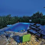 Kastel Sucurac Ivana Pavla Ii Kastela