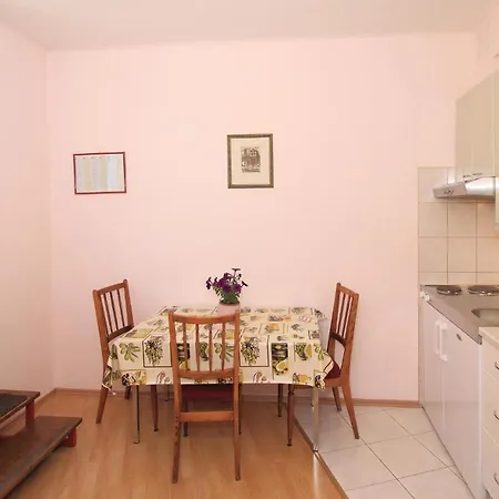 Kastel Sucurac Ivana Pavla Ii Apartmán *